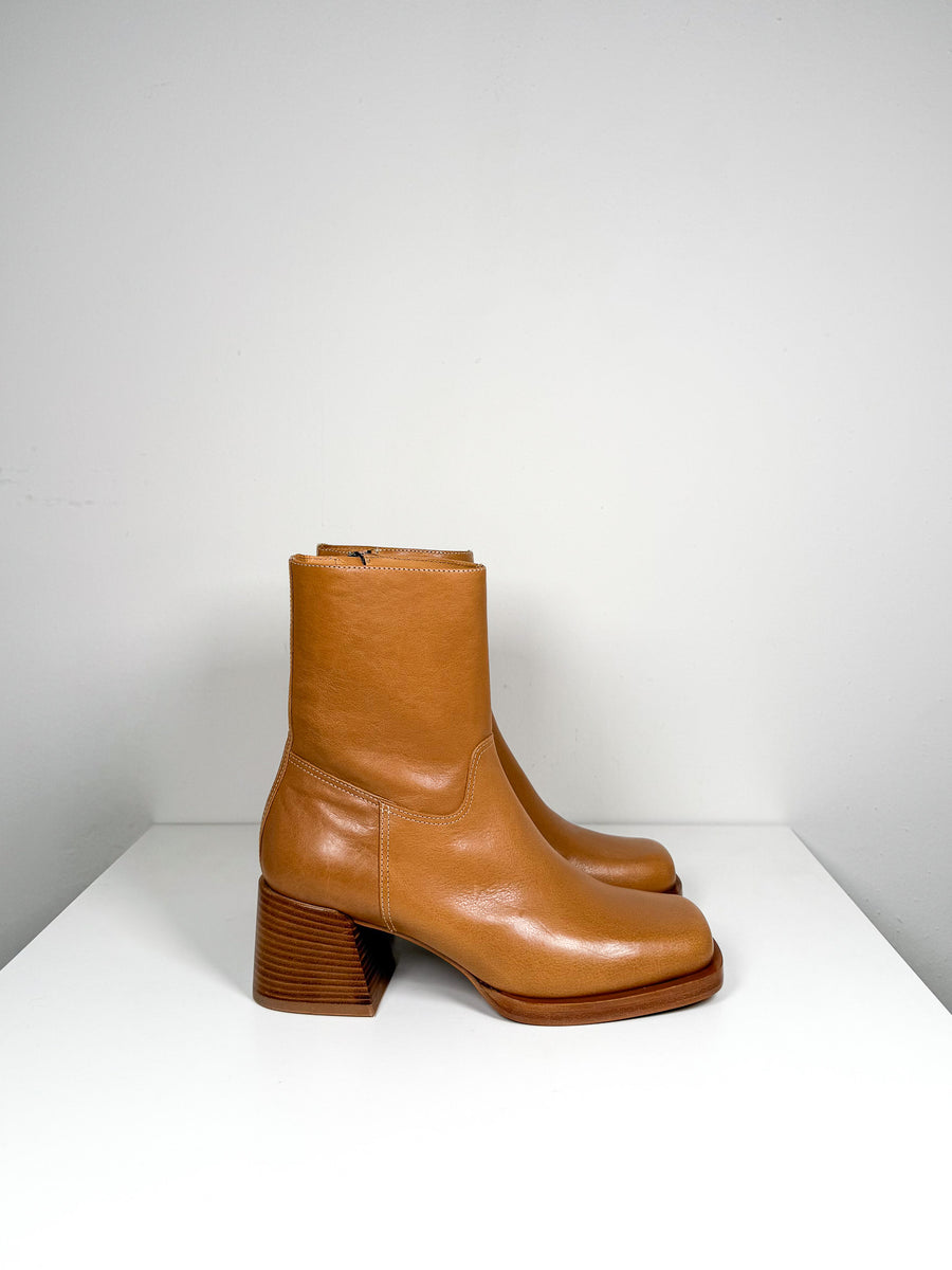 Joan。 Labucq - Joan Boot - Camel – Piermarini