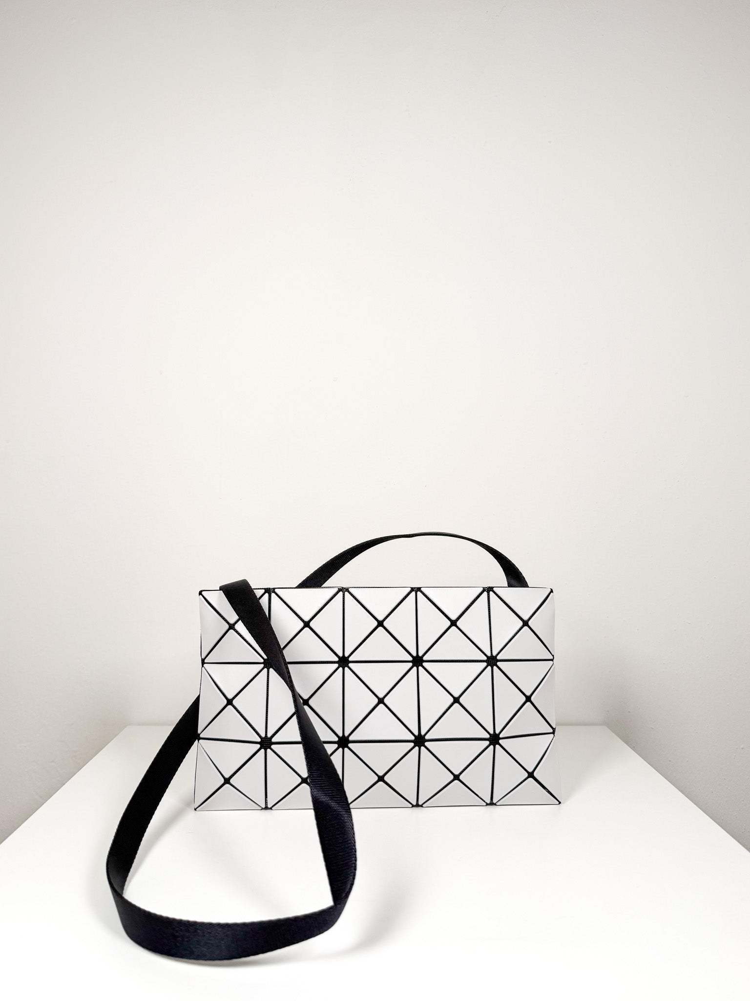 BAO BAO LUCENT MATTE　Light gray Bao Bao Issey Miyake - Lucent Matte - Light Gray – Piermarini